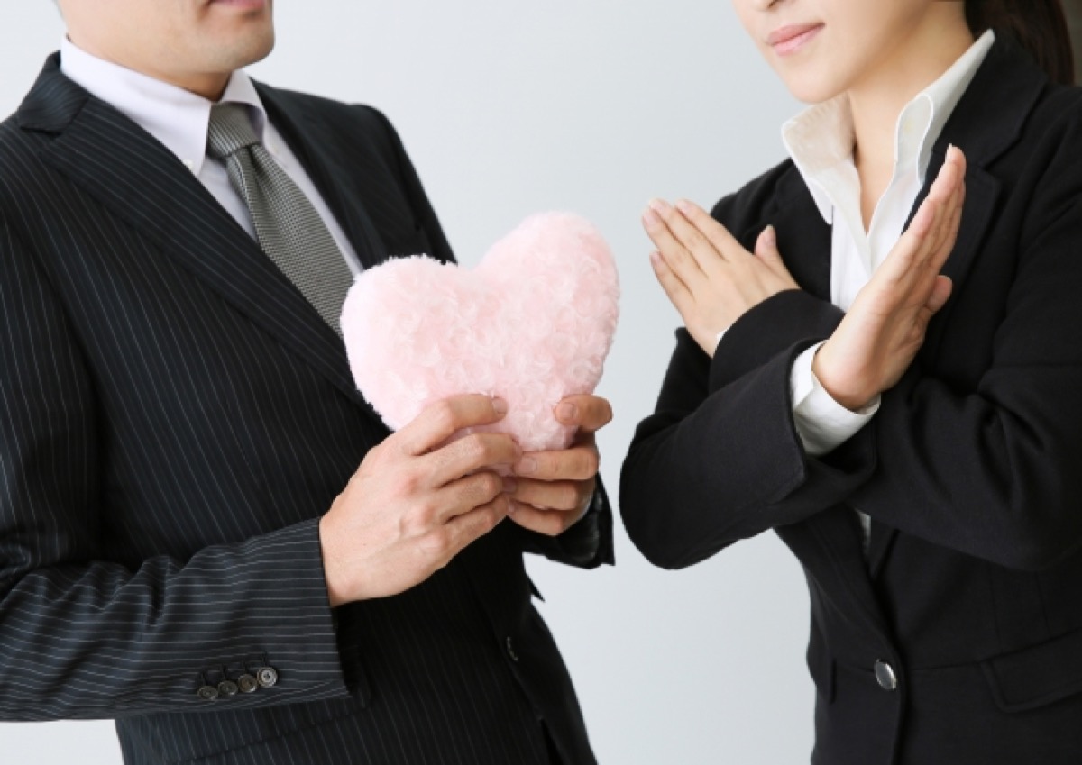 実体験 社内恋愛で別れた後は仲良くなれる 出来るだけもめない別れ方 Gacomedia